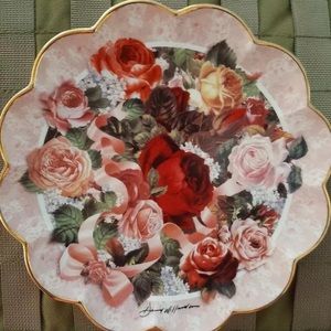 Franklin Mint Victorian Rose Bouquet Plate